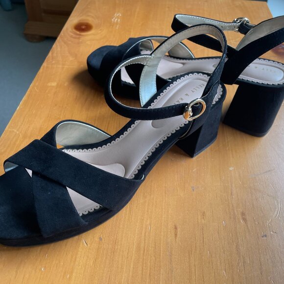 Kelly & Katie Liliena Sz 9 Black Microsuede Platform Sandal (Worn once) - Picture 7 of 16
